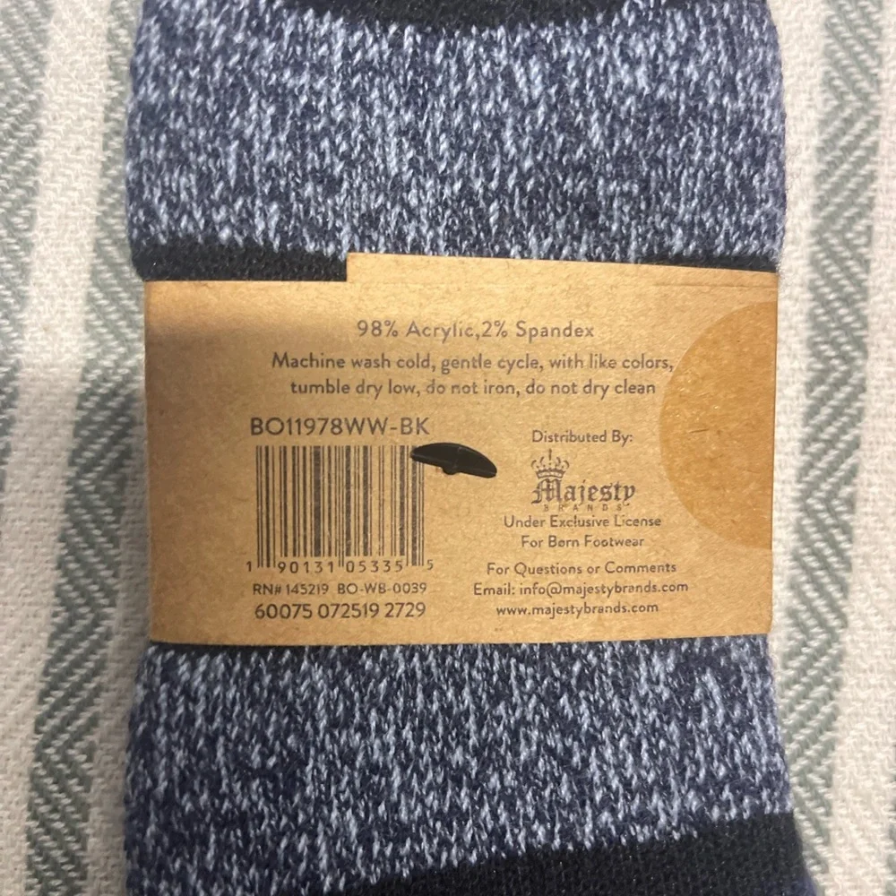 Born Extra Warm Cabin Socks NEW-‎ Navy Blue Striped